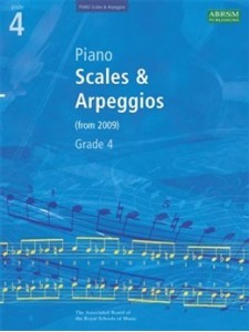 ABRSM: Piano Scales & Arpeggios (Grade 4)